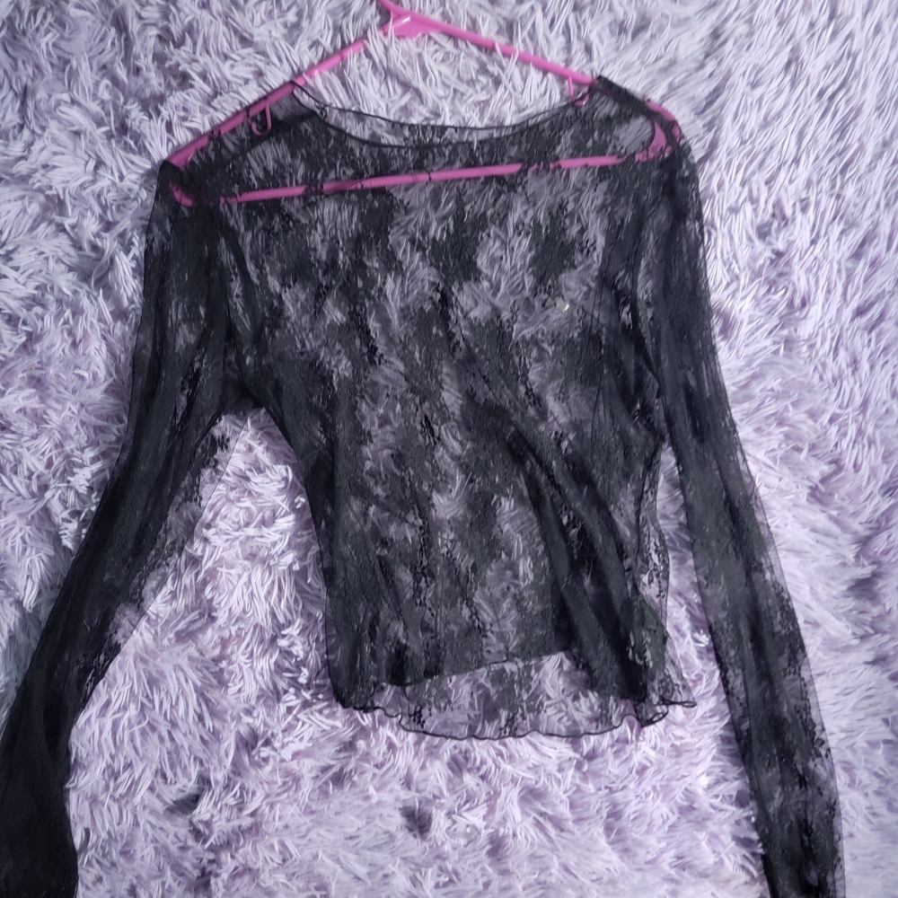 Elegant Black Lace Top - Picture 2 of 4